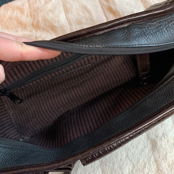 Brighton Black and Brown Leather Rectangle Bag - Picture 11 of 12